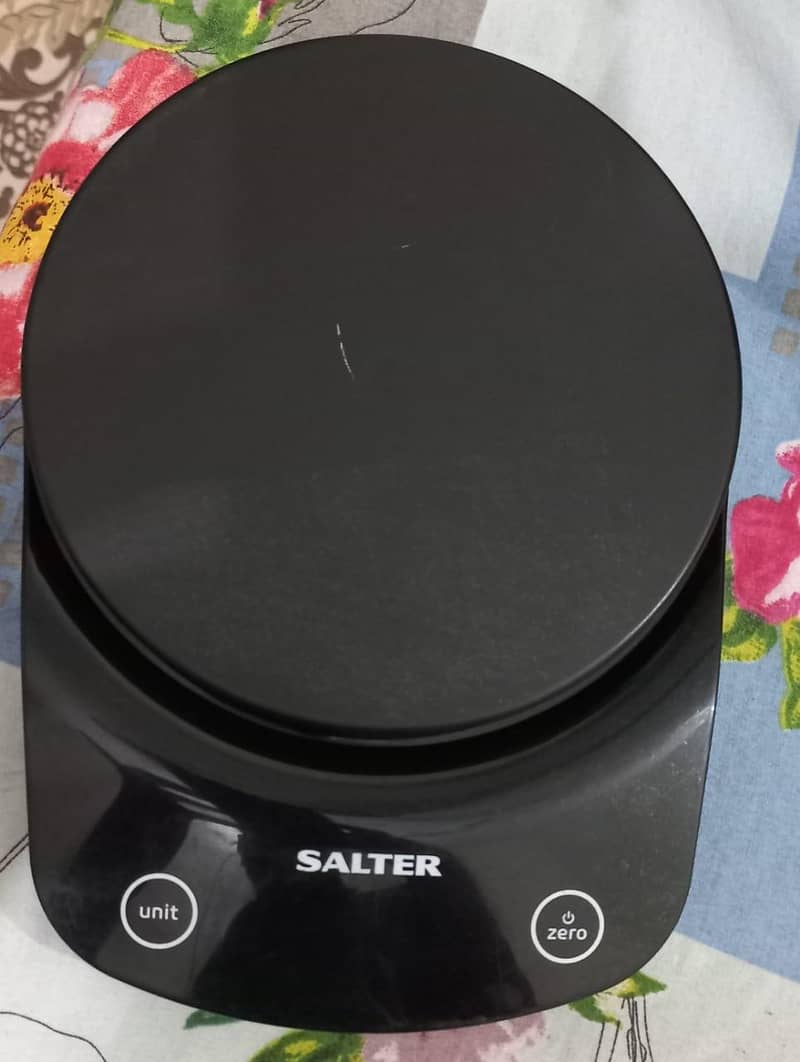 Kitchen weight scale. 1