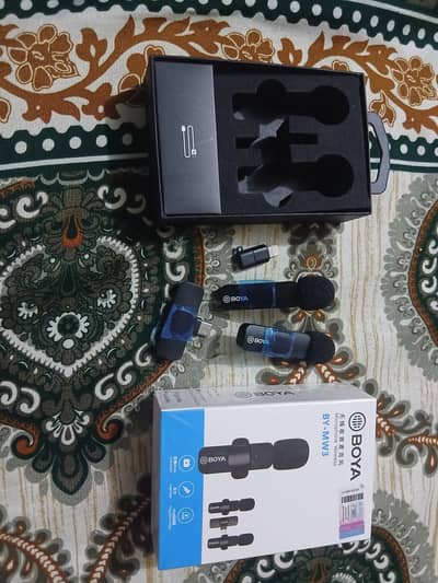 BOYA Double Wireless Mic rophone – Like New