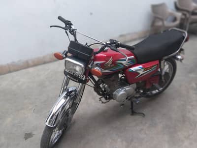 Honda 125 Condition 9/10 model 2023