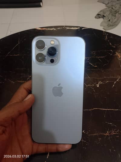 Iphone 13 pro max for sale in mint condition.