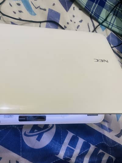 NEC Hd Display Laptop
