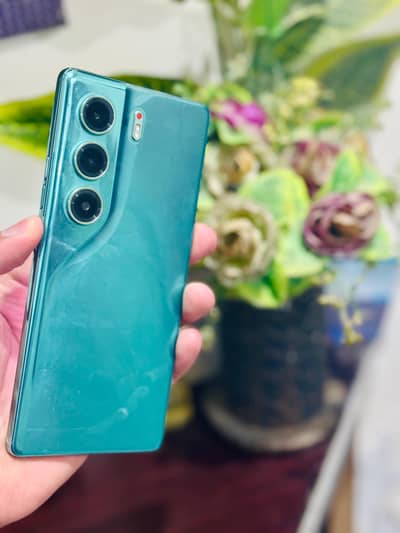 Tecno Cammon 40 08/256