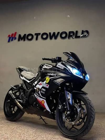 Kawasaki ninja 250r sports bike applied for brand new condition