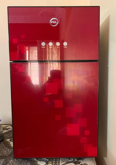 PEL water dispenser with two taps