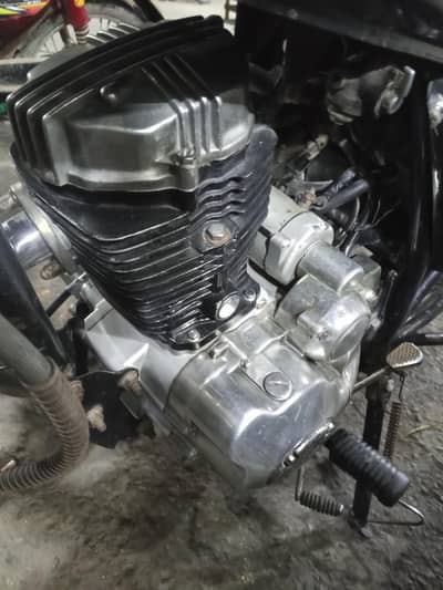 HERo cg 125  engine