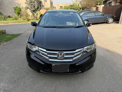 Honda City 2016 in Immaculate condition. Home used. Urgent sale