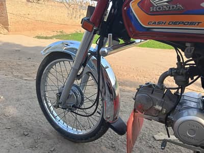 Honda 70 25 model urgent sale