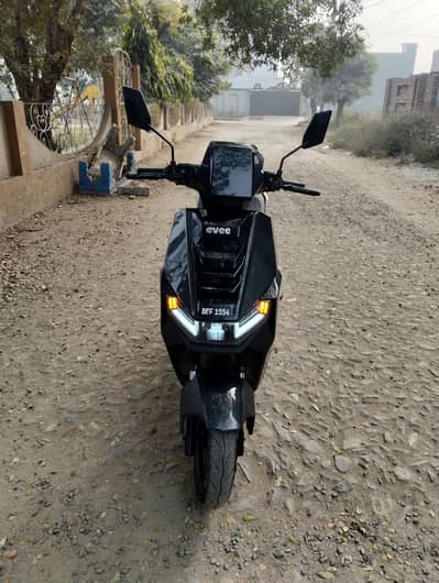 top model evee s 1  air