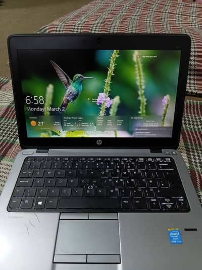 HP laptop core i7 8GB Ram 256 GB SSD Hard