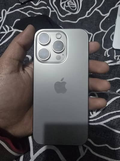 Iphone 15 pro 256gb  factory unlock