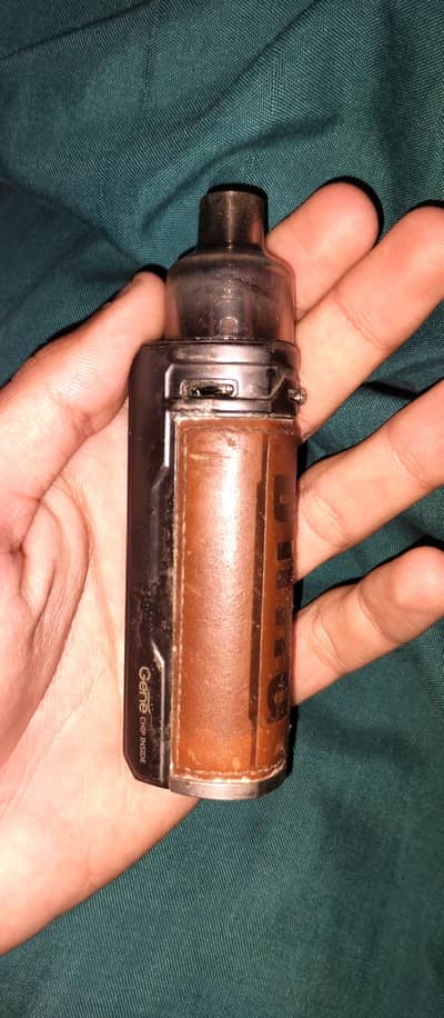 The item in the image is a VOOPOO Drag S Pod Mod Kit.