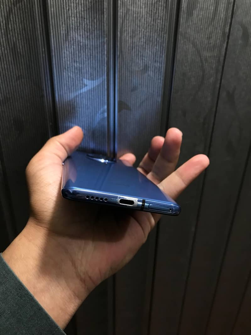 OnePlus 7t 1