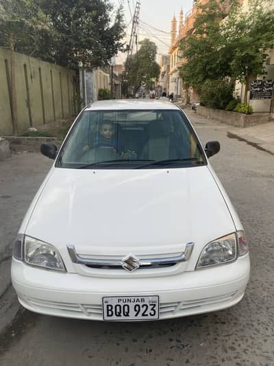Suzuki cultus 2011 in new condition