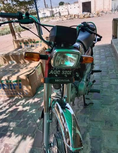 Honda bike CD 70 cc 0328/31/60/580/urgent for sale model 2021