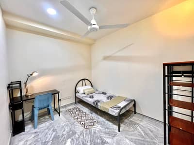 Furnished Single Room for Executive Farid Town