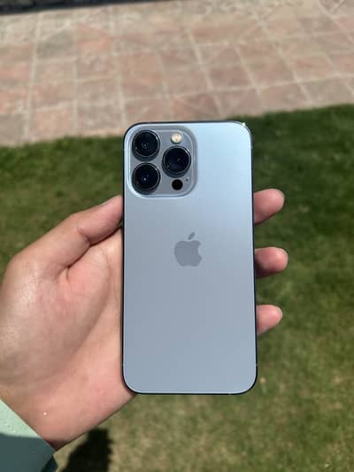 Iphone 13 pro Jv 128gb 10/10 condition