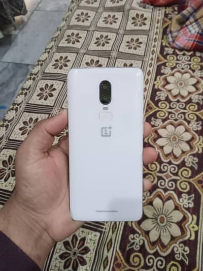 one plus 6 8gb 128gb gaming phone no open repair