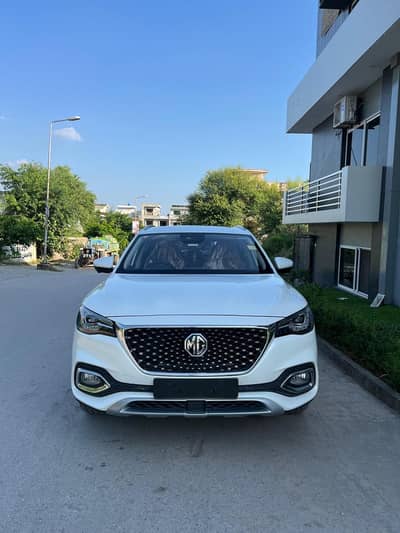 MG HS TROPHY 2021 CBU IMPORTED