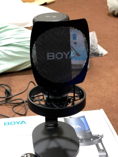 Boya k3 set_ 2 mics+2 stands_ brand new just box open