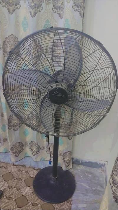 I am sale my fan