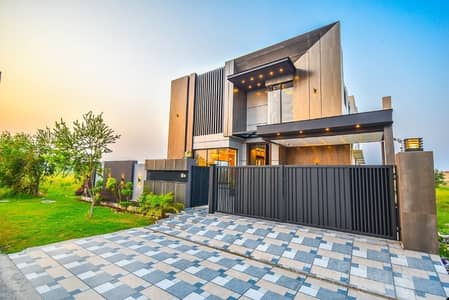 PHASE 7 1-KANAL BRAND NEW FULL BASEMENT BUNGALOW WITH 6 BEDROOMS IS AVAILABLE FOR SALE.