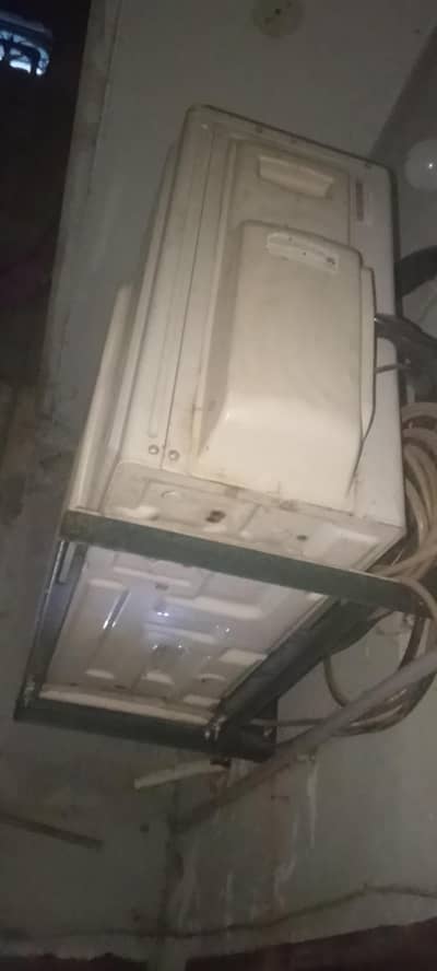 Haier 1.5 Ton AC