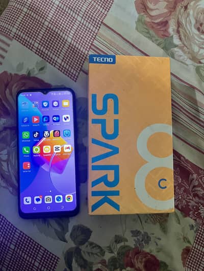 Tecno spark 8c 4/64GB