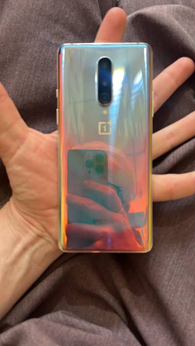 OnePlus 8 araura color