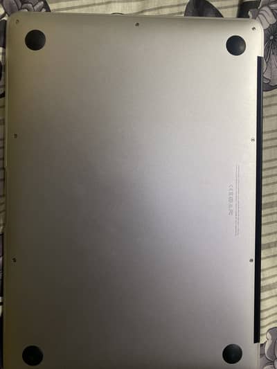 I am selling MacBook Air with charger