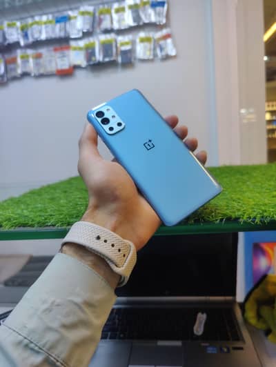 OnePlus 9R | RAM 8GB STORAGE 256GB | Dual Sim Global