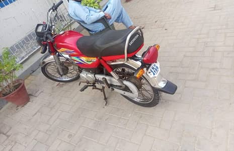 honda CD 70 cc bike for sale WhatsApp 03308320214