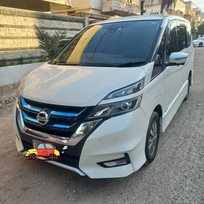 Nissan Serena E power  ***  ***
