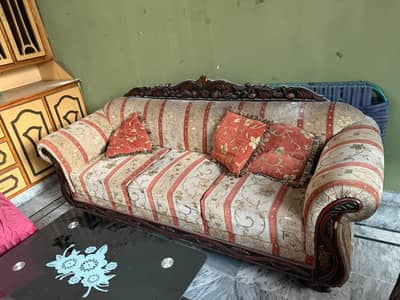 6 seater sofa set average condition