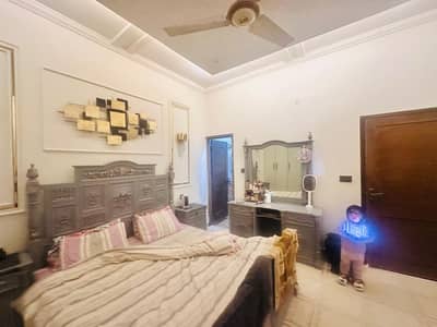 9 MARLA HOUSE WITH GREEN METER AVAILABLE FOR SALE IN MILLITARY ACCOUNT HOUSING SOCIETY COLLEGE ROAD LAHORE .