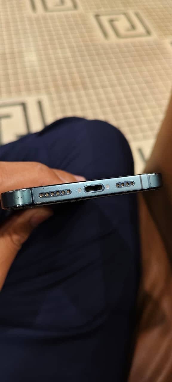 iPhone 12 Pro max jv 5