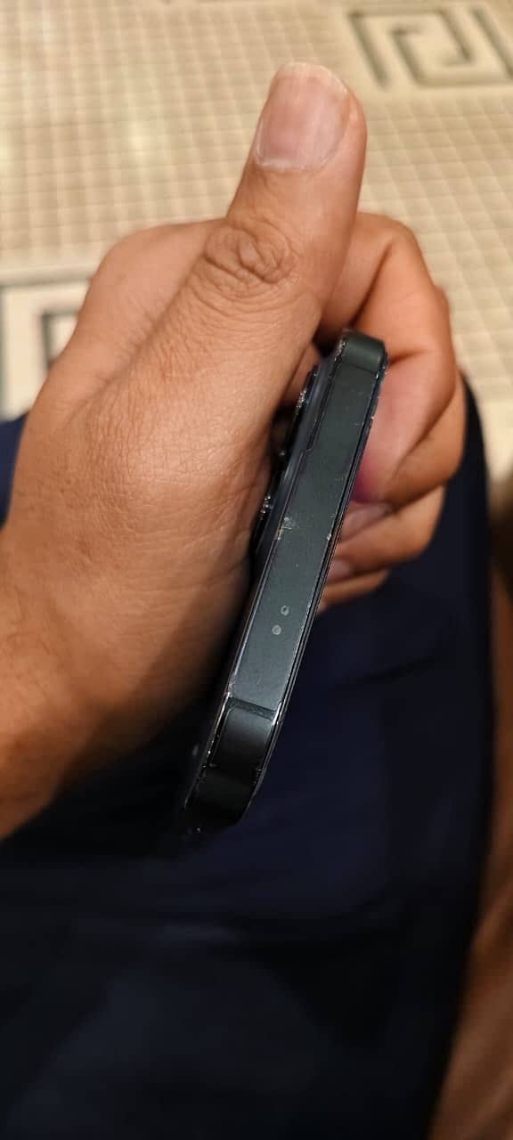 iPhone 12 Pro max jv 6