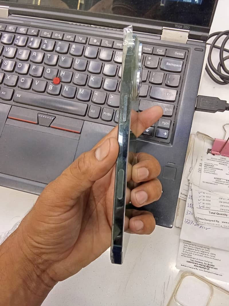 iphone 13 pro max “ 4