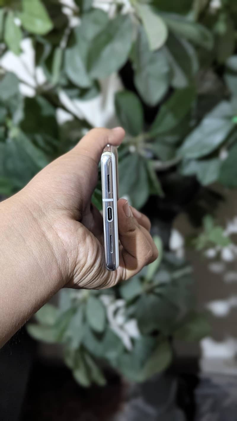 Google pixel 7 pro 2