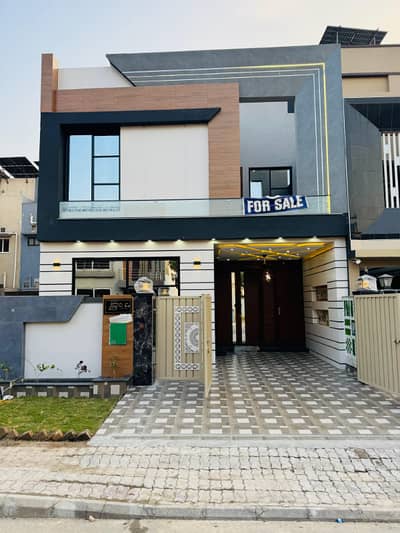 5 Marla House For Sale In Bahria Orchard Lahore Phase 2 | Prime Location | Ideal Family Home