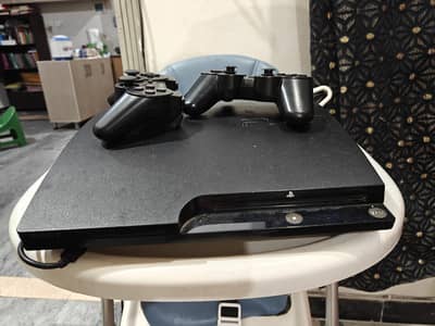 Sony Play Station 3 Full Box, 2 controllers & alot of main title games