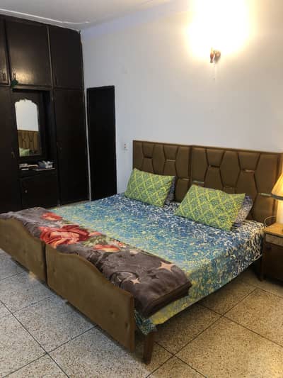 Solid Wood Bed Set With Side Table