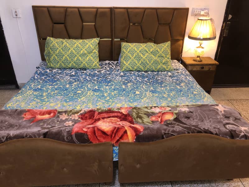 Solid Wood Bed Set With Side Table 2