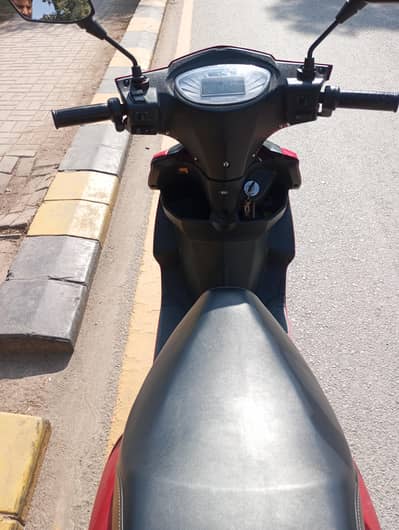 Electric Scooty Model 2024