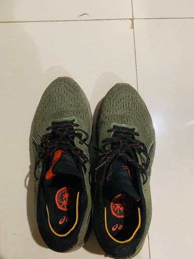 ASICS Blast Plus – Size 44 – Excellent Condition