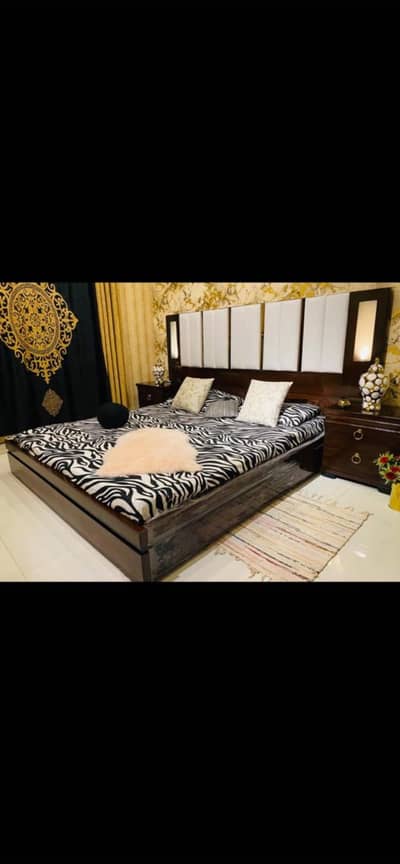 King size brand new sheesham wood bed set