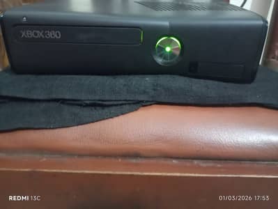 Xbox 360 Slim Jailbreak with Games
