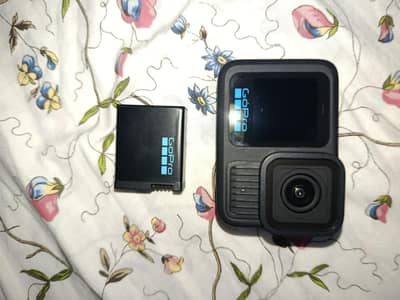 GO PRO HERO 13 BLACK slightly used*