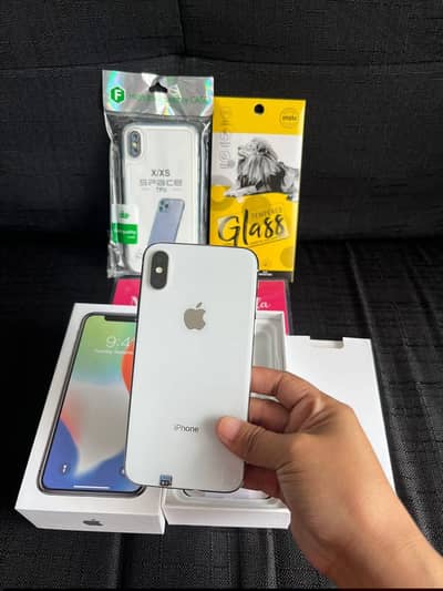 Iphone x pta approved 256gb my WhatsApp number 03495998171