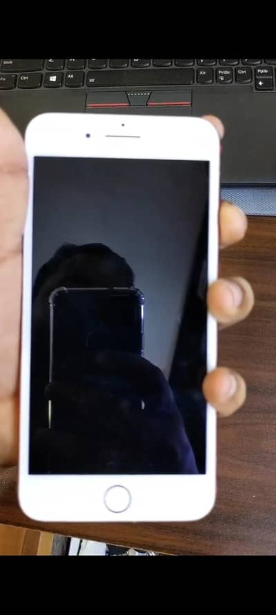 iphone 7 plus 256gb approved  finger ok