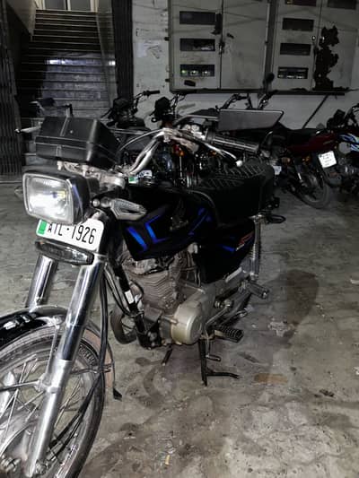 Honda Cg 125 in genuine Condition